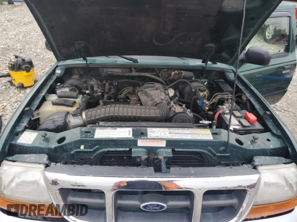 2000 Ford Ranger XLT with VIN 1FTZR15X7YTA02430, listed as a Copart auction lot 59917055 with 152,672 mi miles and Non repairable. Bid and sale history available at DreamBid. Image 11.