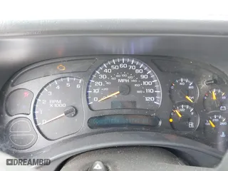 2005 Chevrolet Tahoe Z71 with VIN 1GNEC13T35R243319, listed as a IAAI auction lot 42021248 with 301,747 mi miles. Bid and sale history available at carsss.com. Image 7.