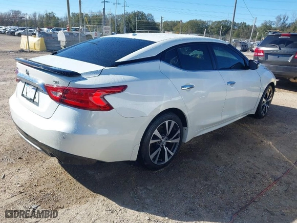 2017 Nissan Maxima Platinum with VIN 1N4AA6AP4HC412504, listed as a IAAI auction lot 41251614 with 150,007 mi miles. Bid and sale history available at carsss.com. Image 4.