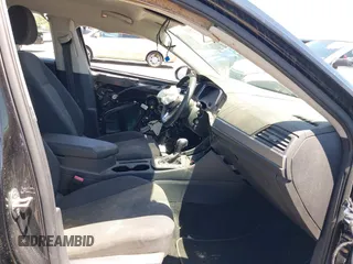 2020 Volkswagen Jetta S z VIN 3VWCB7BU9LM030077, wystawiony jako IAAI lot #42313433 z przebiegiem Nie podano mil oraz . Historia ofert i sprzedaży dostępna na DreamBid. Obrazek 5.