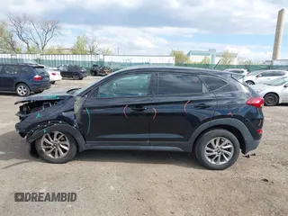 2017 Hyundai Tucson SE with VIN KM8J23A47HU536722, listed as a IAAI auction lot 42050171 with 101,092 mi miles and . Bid and sale history available at DreamBid. Image 15.