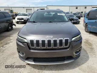 2019 Jeep Cherokee Limited with VIN 1C4PJLDB6KD300369, listed as a Copart auction lot 55023765 with 165,615 mi miles and Clean Title. Bid and sale history available at DreamBid. Image 5.