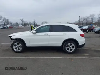 2018 Mercedes-Benz GLC with VIN WDC0G4KB6JV095440, listed as a IAAI auction lot 41675208 with 83,646 mi miles. Bid and sale history available at carsss.com. Image 13.