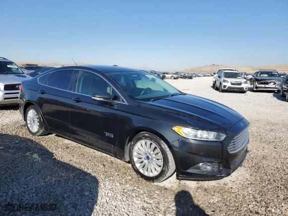 2015 Ford Fusion Energi SE Luxury with VIN 3FA6P0PU0FR245314, listed as a Copart auction lot 42542725 with 241,134 mi miles and Salvage Title. Bid and sale history available at carsss.com. Image 4.