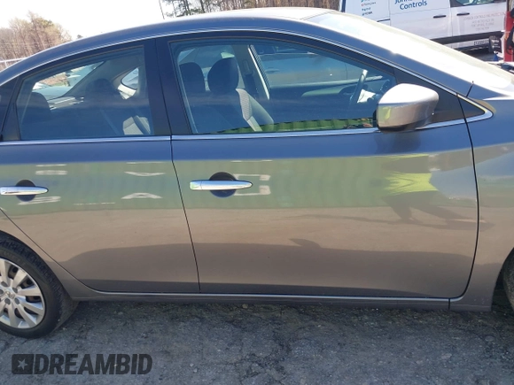 2018 Nissan Sentra S with VIN 3N1AB7AP7JY285793, listed as a IAAI auction lot 41865969 with 140,719 mi miles and . Bid and sale history available at DreamBid. Image 13.