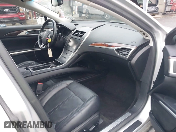 2016 Lincoln MKZ with VIN 3LN6L2GK3GR603308, listed as a IAAI auction lot 41454792 with 77,758 mi miles. Bid and sale history available at carsss.com. Image 5.
