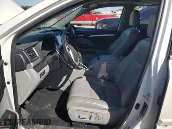 2017 Toyota Highlander XLE with VIN 5TDJZRFH9HS473495, listed as a Copart auction lot 57057035 with 123,709 mi miles and Clean title. Bid and sale history available at DreamBid. Image 7.