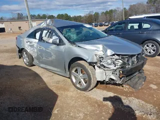 2012 Toyota Camry L with VIN 4T1BF1FK7CU200341, listed as a IAAI auction lot 41739798 with 124,220 mi miles. Bid and sale history available at carsss.com. Image 1.