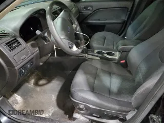2010 Ford Fusion SE с VIN 3FAHP0HA1AR343984, выставлен на аукционе Copart как лот 86097524 с пробегом 162 749 миль миль и Чистый • Clean title. История ставок и продаж доступна на DreamBid. Изображение 7.