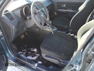 2013 Kia Soul + with VIN KNDJT2A62D7572551, listed as a Copart auction lot 44395045 with 71,026 mi miles and Salvage Title. Bid and sale history available at carsss.com. Image 7.