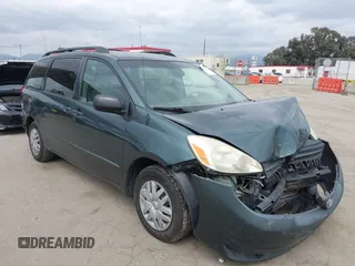 2005 Toyota Sienna CE with VIN 5TDZA23C85S348817, listed as a IAAI auction lot 42066191 with 88,923 mi miles. Bid and sale history available at carsss.com. Image 1.
