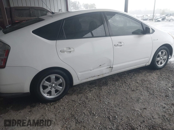 2008 Toyota Prius with VIN JTDKB20U183384639, listed as a IAAI auction lot 41983927 with 238,082 mi miles. Bid and sale history available at carsss.com. Image 6.