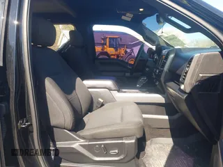 2018 Ford F-150 XL with VIN 1FTFW1EG0JFC41480, listed as a IAAI auction lot 41940861 with 84,044 mi miles. Bid and sale history available at carsss.com. Image 5.