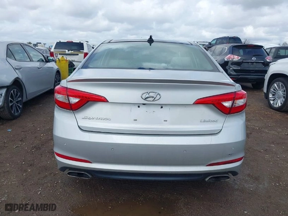 2015 Hyundai Sonata 2.4L Sport with VIN 5NPE34AF4FH036129, listed as a IAAI auction lot 41740812 with 79,483 mi miles. Bid and sale history available at carsss.com. Image 16.