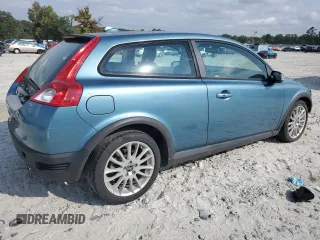 2009 Volvo C30 z VIN YV1MK672692139065, wystawiony jako Copart lot #72399224 z przebiegiem 113 452 mil mil oraz Szkody całkowita. Historia ofert i sprzedaży dostępna na DreamBid. Obrazek 3.