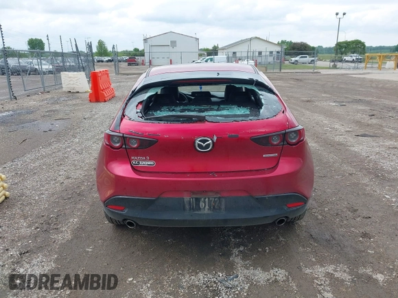 2020 Mazda 3 with VIN JM1BPALM0L1153596, listed as a IAAI auction lot 42369974 with 114,397 mi miles and . Bid and sale history available at DreamBid. Image 16.