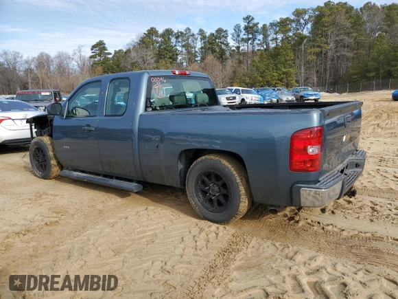 2011 Chevrolet Silverado 1500 Work Truck with VIN 1GCRCPEA9BZ105563, listed as a Copart auction lot 43702725 with 190,383 mi miles and Salvage Title. Bid and sale history available at DreamBid. Image 2.