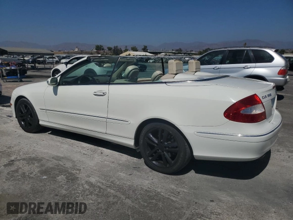 2008 Mercedes-Benz CLK-Class 3.5L with VIN WDBTK56F68T099528, listed as a Copart auction lot 71297684 with 182,127 mi miles and Salvage Title. Bid and sale history available at carsss.com. Image 2.