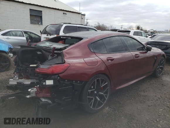 2021 BMW M8 z VIN WBSGV0C03MCF60039, wystawiony jako Copart lot #39737763 z przebiegiem Nie podano mil oraz . Historia ofert i sprzedaży dostępna na DreamBid. Obrazek 3.