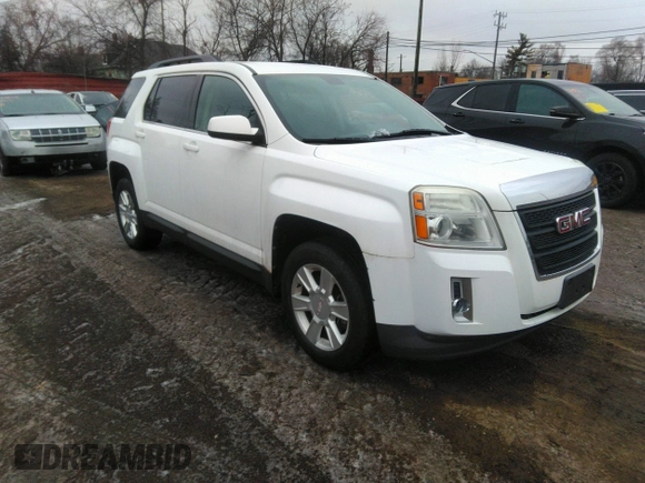 2011 GMC Terrain SLE-2 z VIN 2CTFLTEC6B6309895, wystawiony jako IAAI lot #41522868 z przebiegiem 143 624 mil mil oraz . Historia ofert i sprzedaży dostępna na DreamBid. Obrazek 1.