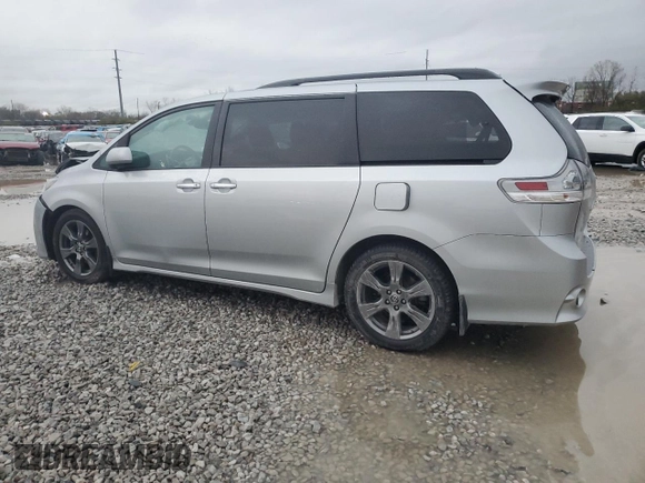 2020 Toyota Sienna SE with VIN 5TDXZ3DC4LS056244, listed as a Copart auction lot 80569924 with 33,287 mi miles and Salvage Title. Bid and sale history available at carsss.com. Image 2.