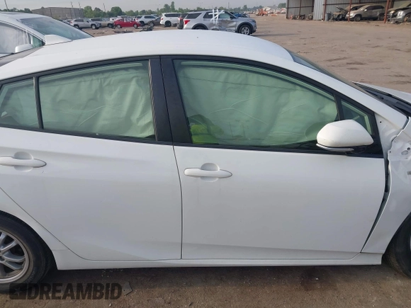 2019 Toyota Prius L Eco z VIN JTDKARFU8K3069783, wystawiony jako IAAI lot #42041554 z przebiegiem 107 363 mil mil oraz . Historia ofert i sprzedaży dostępna na DreamBid. Obrazek 13.