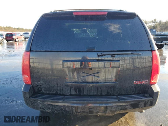 2014 GMC Yukon SLT with VIN 1GKS2CE02ER211527, listed as a Copart auction lot 84617034 with 173,977 mi miles and Salvage Title. Bid and sale history available at DreamBid. Image 6.