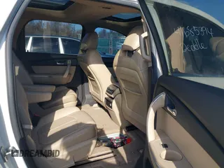2011 GMC Acadia SLT2 with VIN 1GKKVSED1BJ184190, listed as a IAAI auction lot 41685394 with 211,742 mi miles. Bid and sale history available at carsss.com. Image 8.