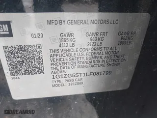 2020 Chevrolet Malibu RS with VIN 1G1ZG5ST1LF081799, listed as a IAAI auction lot 41942911 with 98,331 mi miles. Bid and sale history available at carsss.com. Image 9.