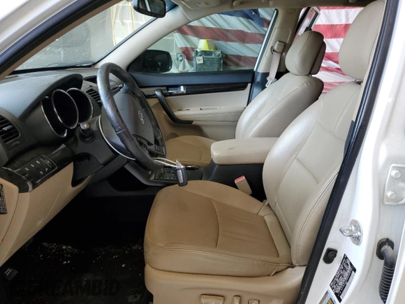 2013 Kia Sorento EX with VIN 5XYKU4A29DG358766, listed as a Copart auction lot 53312225 with 178,133 mi miles and Salvage Title. Bid and sale history available at carsss.com. Image 7.