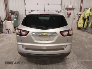 2014 Chevrolet Traverse LT with VIN 1GNKRGKD9EJ149541, listed as a IAAI auction lot 41945942 with 186,531 mi miles. Bid and sale history available at carsss.com. Image 16.