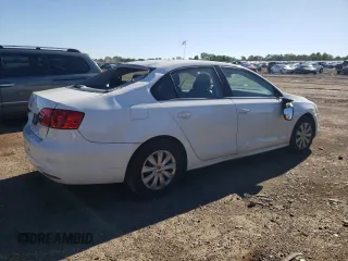 2013 Volkswagen Jetta Sedan S with VIN 3VW2K7AJ7DM209593, listed as a Copart auction lot 61028614 with 160,789 mi miles and Salvage Title. Bid and sale history available at carsss.com. Image 3.