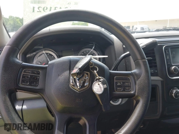 2015 Ram 1500 Tradesman with VIN 3C6JR6DTXFG604149, listed as a IAAI auction lot 42431921 with 276,381 mi miles and . Bid and sale history available at DreamBid. Image 11.