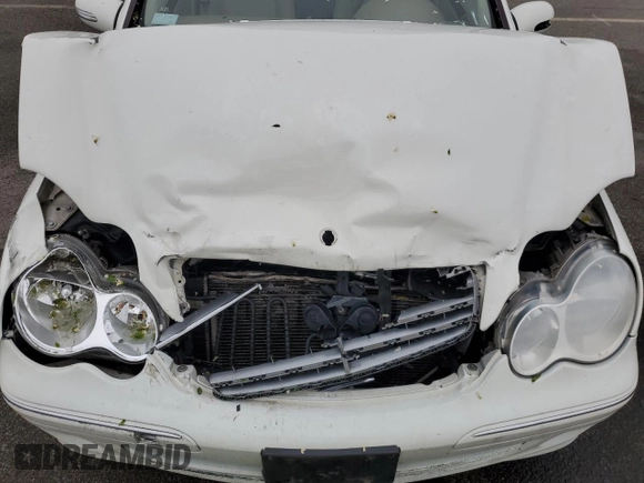 2007 Mercedes-Benz C 280 Luxury with VIN WDBRF92HX7F891031, listed as a Copart auction lot 57889315 with 168,789 mi miles and Salvage title. Bid and sale history available at DreamBid. Image 11.