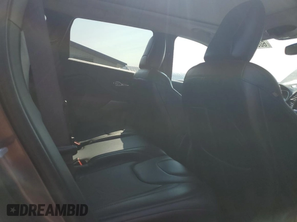 2019 Jeep Cherokee Limited with VIN 1C4PJMDX1KD103899, listed as a Copart auction lot 60519925 with 88,796 mi miles and Clean title. Bid and sale history available at DreamBid. Image 11.