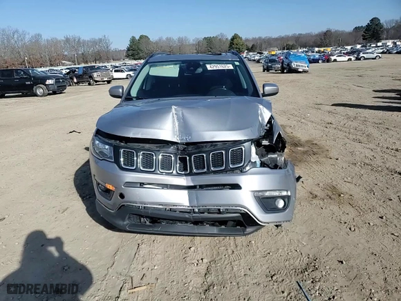 2020 Jeep Compass Latitude w/Sun/Safety Pkg with VIN 3C4NJCBB3LT258927, listed as a Copart auction lot 42951625 with 65,811 mi miles and Salvage Title. Bid and sale history available at carsss.com. Image 12.
