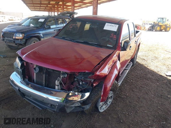 2005 GMC Canyon 1SE SLE Z71 with VIN 1GTDS136158197352, listed as a IAAI auction lot 41289671 with 152,279 mi miles. Bid and sale history available at carsss.com. Image 17.