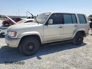 2002 Isuzu Trooper S with VIN JACDS58X527J08603, listed as a Copart auction lot 63357674 with 218,282 mi miles and Salvage Title. Bid and sale history available at DreamBid. Image 1.