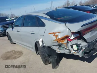 2024 Kia K5 GT-Line z VIN 5XXG64J22RG235225, wystawiony jako IAAI lot #41757058 z przebiegiem 13 071 mil mil oraz . Historia ofert i sprzedaży dostępna na DreamBid. Obrazek 15.