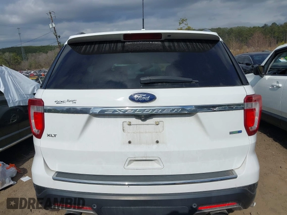 2018 Ford Explorer XLT with VIN 1FM5K8DHXJGB35179, listed as a IAAI auction lot 41469559 with 118,868 mi miles and . Bid and sale history available at DreamBid. Image 15.