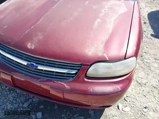 2002 Chevrolet Malibu LS with VIN 1G1NE52J12M621357, listed as a IAAI auction lot 41883300 with 193,803 mi miles. Bid and sale history available at carsss.com. Image 6.