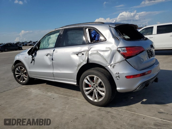 2016 Audi SQ5 Premium Plus with VIN WA1CCAFP8GA052179, listed as a Copart auction lot 63912814 with 0 mi miles and Salvage Title. Bid and sale history available at carsss.com. Image 2.