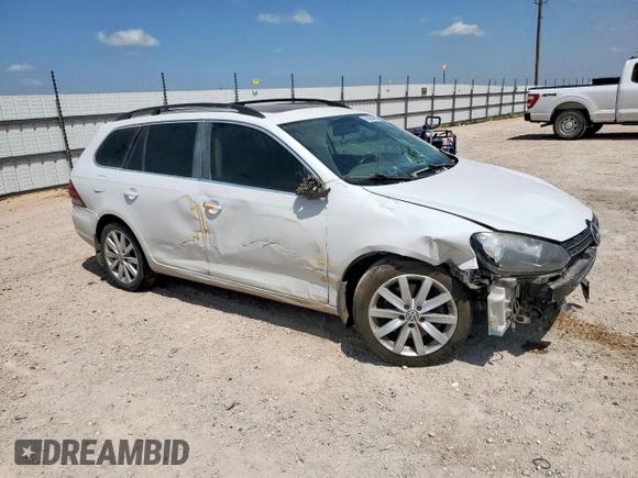 2014 Volkswagen Jetta TDI w/Sunroof & Nav с VIN 3VWPL7AJ4EM621135, выставлен на аукционе Copart как лот 61494425 с пробегом 52 781 миль миль и Списание • Salvage title. История ставок и продаж доступна на DreamBid. Изображение 4.