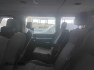 2016 Ford Transit XL z VIN 1FBZX2ZM3GKA39429, wystawiony jako IAAI lot #42789691 z przebiegiem 180 054 mil mil oraz . Historia ofert i sprzedaży dostępna na DreamBid. Obrazek 47.