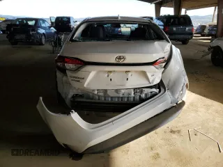 2023 Toyota Corolla LE z VIN 5YFB4MDE9PP044122, wystawiony jako Copart lot #52387125 z przebiegiem 10 596 mil mil oraz Szkoda całkowita • Salvage title. Historia ofert i sprzedaży dostępna na DreamBid. Obrazek 6.
