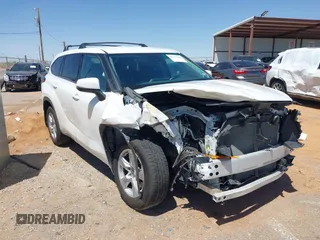 2021 Toyota Highlander L z VIN 5TDZZRAH1MS071300, wystawiony jako IAAI lot #42151244 z przebiegiem 32 780 mil mil oraz . Historia ofert i sprzedaży dostępna na DreamBid. Obrazek 14.