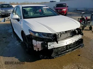 2025 Toyota Camry LE with VIN 4T1DAACK7SU543631, listed as a Copart auction lot 51137315 with 5,138 mi miles and Salvage Title. Bid and sale history available at carsss.com. Image 14.