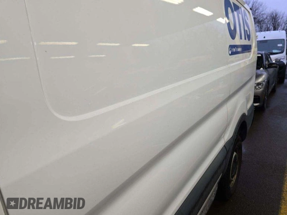 2017 Ford Transit with VIN 1FTYR1YG5HKA63739, listed as a IAAI auction lot 42277085 with 98,190 mi miles and . Bid and sale history available at DreamBid. Image 28.
