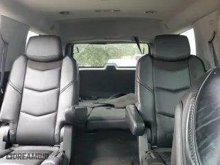 2015 Cadillac Escalade Luxury with VIN 1GYS4BKJ6FR181229, listed as a Copart auction lot 67563674 with 111,184 mi miles and Salvage Title. Bid and sale history available at carsss.com. Image 10.