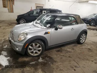 2010 MINI Convertible with VIN WMWMR3C55ATU98337, listed as a Copart auction lot 45039425 with Not Provided miles and Clean Title. Bid and sale history available at DreamBid. Image 1.